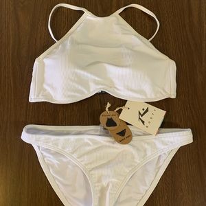BNWT Jr/Womens 2 piece Swimwear (size Med)